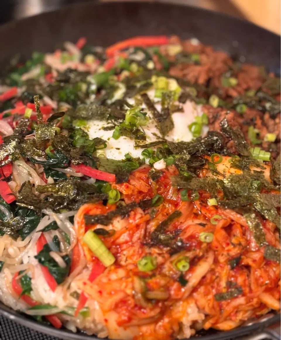 フライパンでピビンバ🍳|みーしゃさん