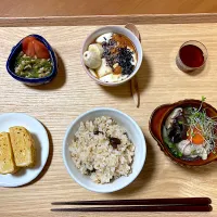旦那さん出張前のチャージ朝定食💪|さくたえさん