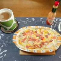 3種チーズのオートミールグラタン、ホットコーヒー(朝ご飯)|enarinさん