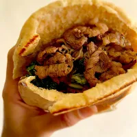 香料牛肉花椰菜pita|從🐈‍⬛邁向🦭之路さん