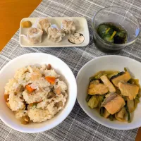 ☆混ぜご飯　☆鮭ちゃんちゃん焼き　☆シュウマイ　☆もずく酢|chikakoさん