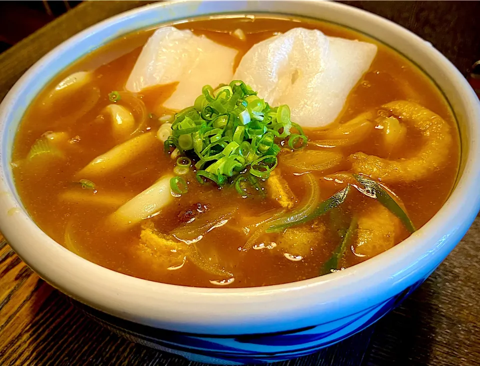 今日の麺好きランチは                                        「餅入りカレーうどん」|mottoさん