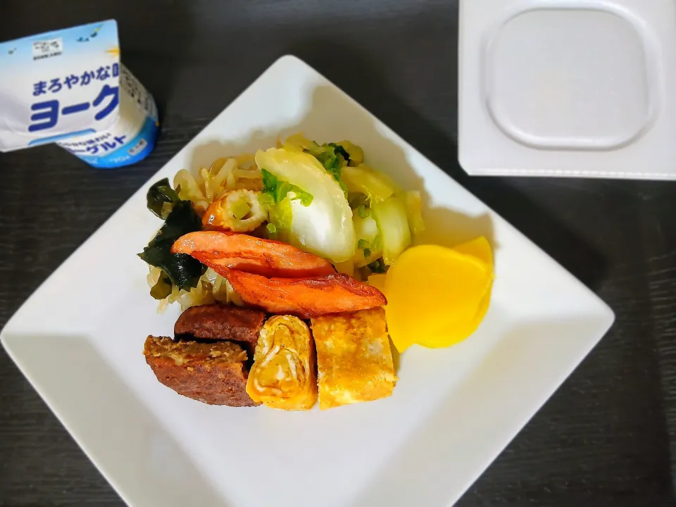 お弁当に入れるっぽい中身を定食にしたらこーなった件ヽ( ;ﾟ;ж;ﾟ;)ﾉﾌﾞｯ|ぽんすけさん