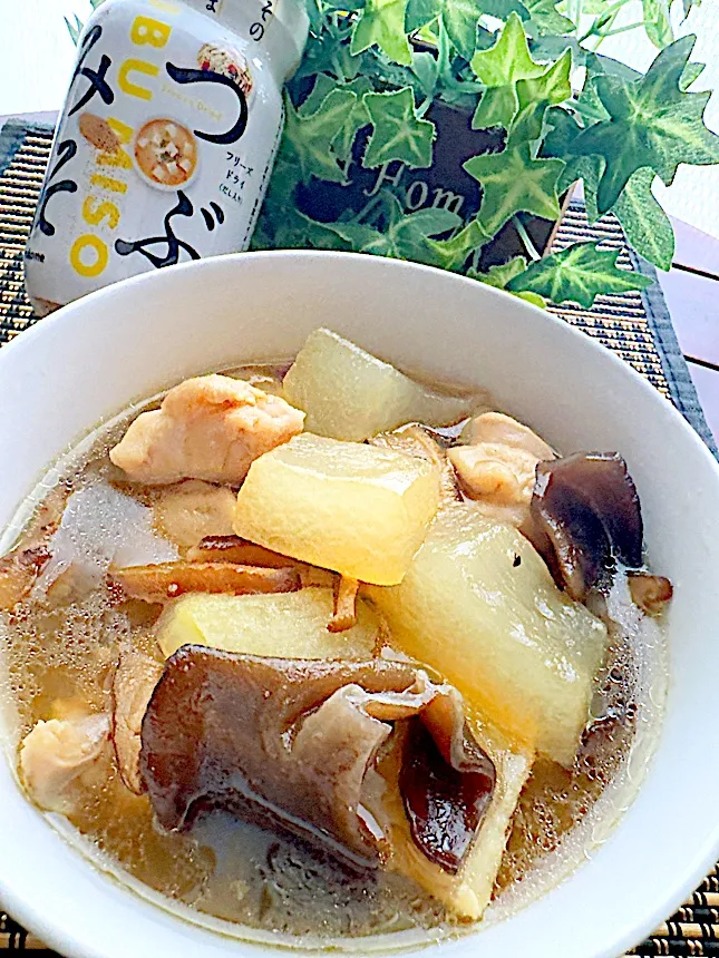 🌺🌺Foodie🌺🌺さんの料理 寒くなってきたから、冬瓜と鶏肉のほっこりスープ💕|🌺🌺Foodie🌺🌺さん