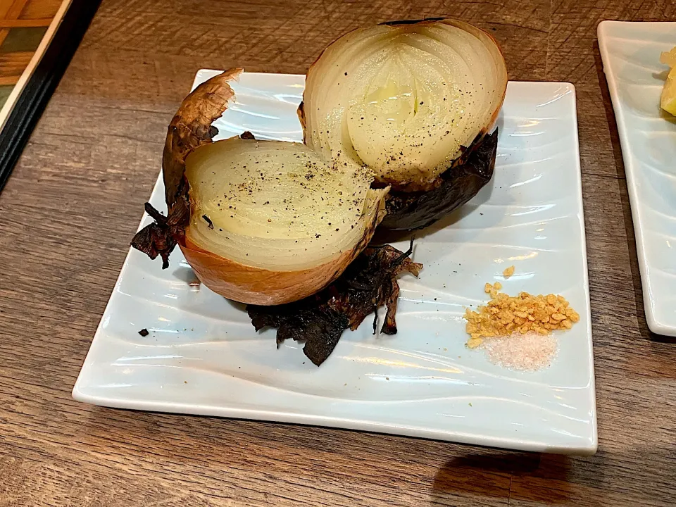 タマネギ まるごと炭火焼き|しのぶさん