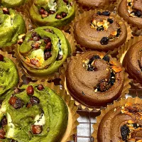 抹茶のパン　＆　アールグレイのパン|ちゃこさん