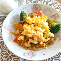 シーフードジンギスカン焼きそばとあんまん♥|玉ちゃんさん