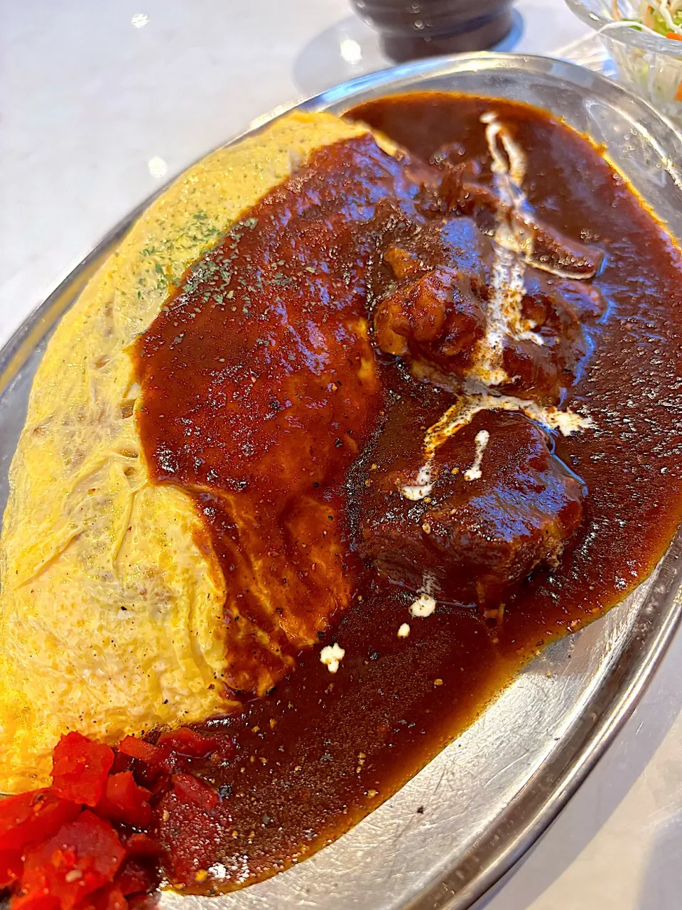 極上のオムライス『ビーフシチューソース』|saturnさん