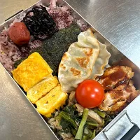 お弁当|メガネおばさんさん