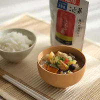 玉露園さんの こんぶ茶を
お出汁に使って
豚汁に♡ ﾟ+｡:.ﾟ|ohanaさん