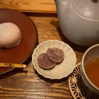 酒々まんじゅう　芳穣菓　和紅茶　お茶菓子付き🍵🍪|stalinさん