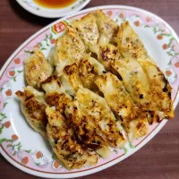 餃子|ひろにぃさん