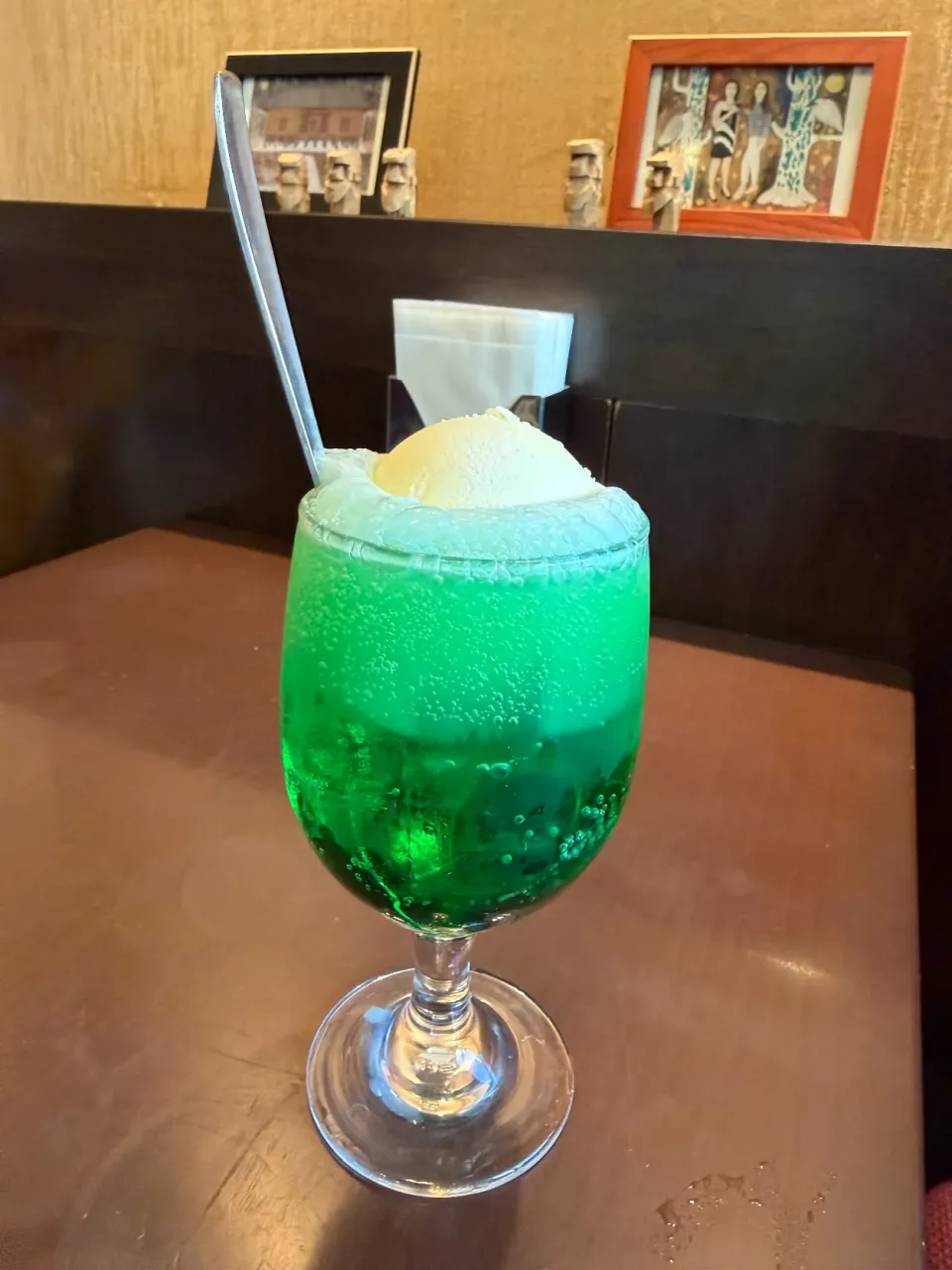 日本で1番美味しいと個人的に想うクリームソーダは、喫茶ルポワール（東武池袋内）のこれなのです。美味しくいただきました。|sniper66さん