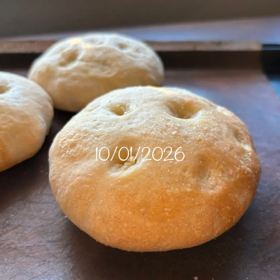 フォカッチャ|友さん