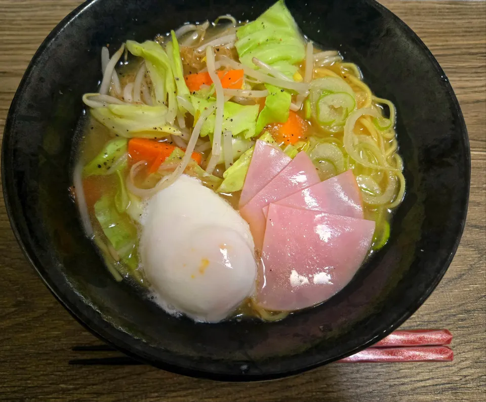 あり合わせ味噌ラーメン|バンビさん