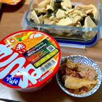 今日は赤いきつね|みんみんさん