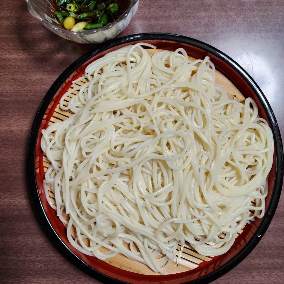 ひやむぎ|ひろにぃさん