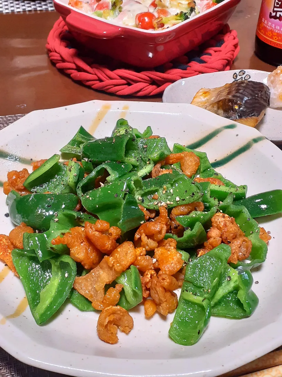 鶏皮ピーマン🎶|びせんさん