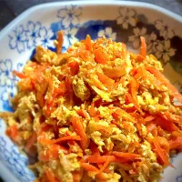 今夜は、ツナタマたっぷり！人参しりしりを頂きました🥕😋👍🎵|ギムレットさん