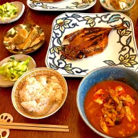 晩ごはん♯鯵味醂干し♯豆腐チゲスープ|小松菜さん