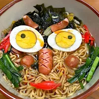 マルちゃん正麺🍜、醤油味❗️(๑･̑◡･̑๑)✨