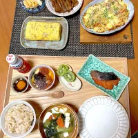 沖縄へ帰って午後から夜中までお仕事頑張ってね💪✨のプチビュッフェスタイル朝ごはん1/11|さくたえさん