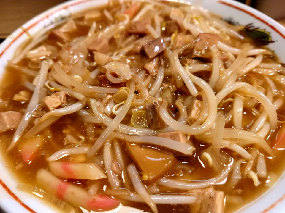 【1/25までの1日30食限定】
【食べログ百名店 ラーメン TOKYO 2019~2025 選出店】
煮干そば 流。 
流。のもやしそば 
@十条1分 
26011
〈醤5塩3噌󠄀0タ1出1F0冷0混1つ0〉|大脇さん