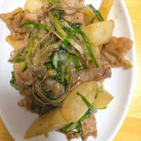 カブと豚肉とセリのとろとろ煮|ちゃんあやさん