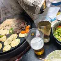 1/11（日）夕食。肉野菜焼き。サラダ。|へいちゃんさん