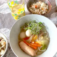 昨日の朝ごはんフォー♡|さくたえさん