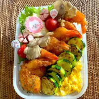 エビフライ弁当🍤|ヘルペイさん