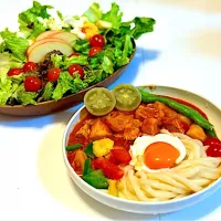 鶏胸肉と根菜類のトマト煮うどん|マニラ男さん