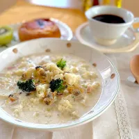 時短クラムチャウダーで朝食