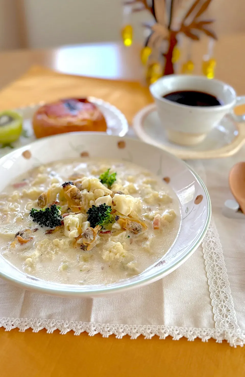 時短クラムチャウダーで朝食|サミカさん