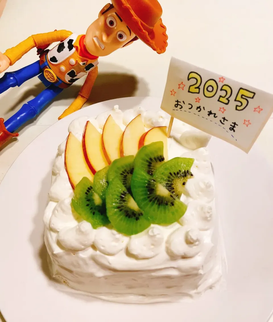 2025年おつかれさまケーキ|ももこさん