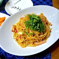 ベーコンとトマト風味のペペロンチーノ  大葉のせ|おさむさん