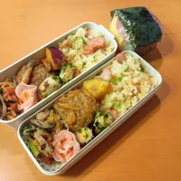 次男弁当&おにぎり|tamagomagomagoさん