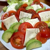 アボカドトマトチーズ| morimi32さん
