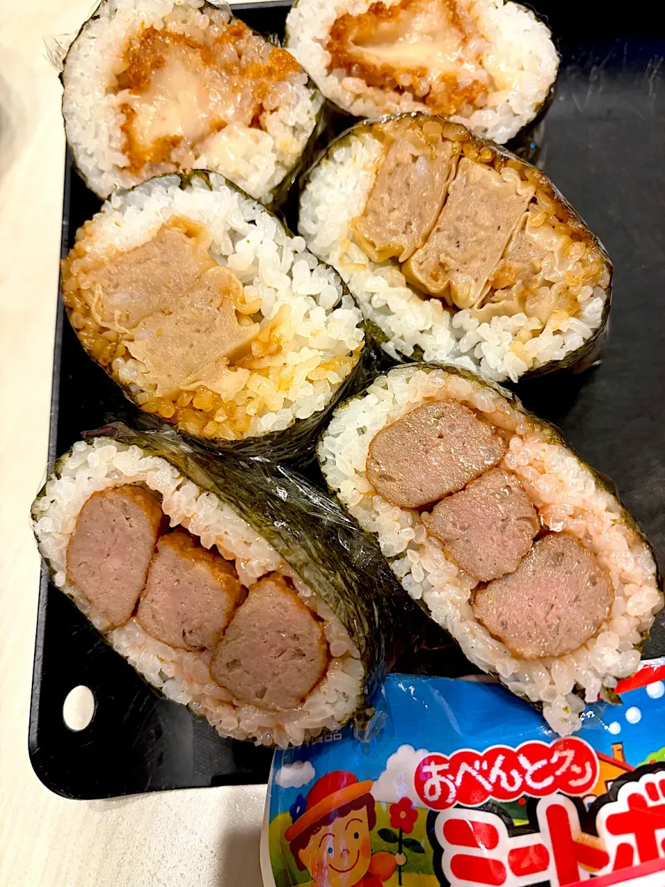 おにぎらず🍙|こずりんさん