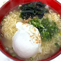 サッポロ一番塩ラーメン