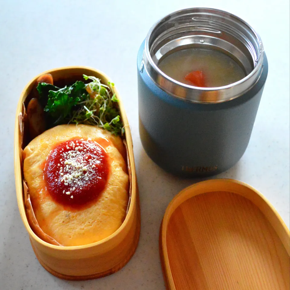 2025.1.14  オムライス弁当🍱シチュー付き|na---n2846さん