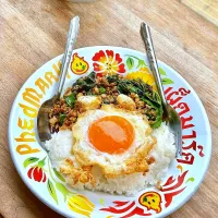 Lunchtime w/ Spicy Gaprao Rice 🌶🌶🐷🍳🍚🤤|An'leeさん