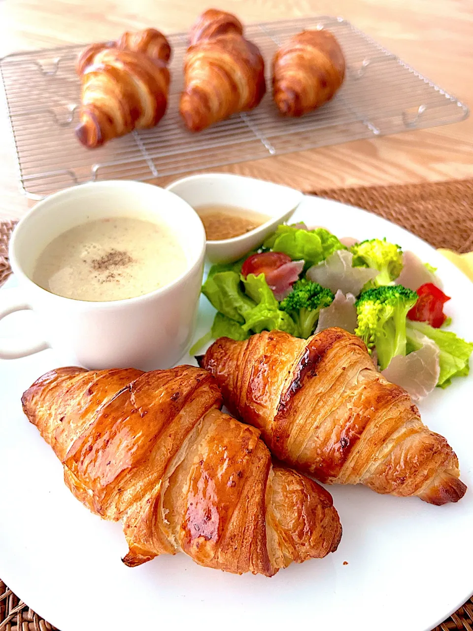 クロワッサンプレートランチ🍽️|nonoさん