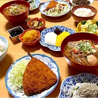 今晩は豚汁とアジフライ|こどもおやじさん