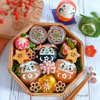 だるまさんおにぎり♡応援弁当|ayano.adshさん