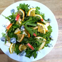 春菊と林檎🍎のサラダ|ファンメイ🌺さん