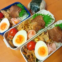 次男・私弁当&おにぎり|tamagomagomagoさん