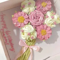 Beautiful cupcake bouquet