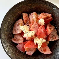 トマト×クリチ×焙煎ごまドレッシング