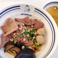 Minced pork meepok 😋😆back to SG hawker food 😋|🍒lynnlicious🍒さん